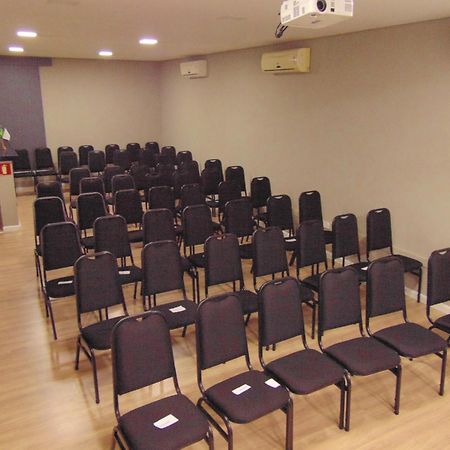 Wr Confort Hotel Campo Grande Esterno foto