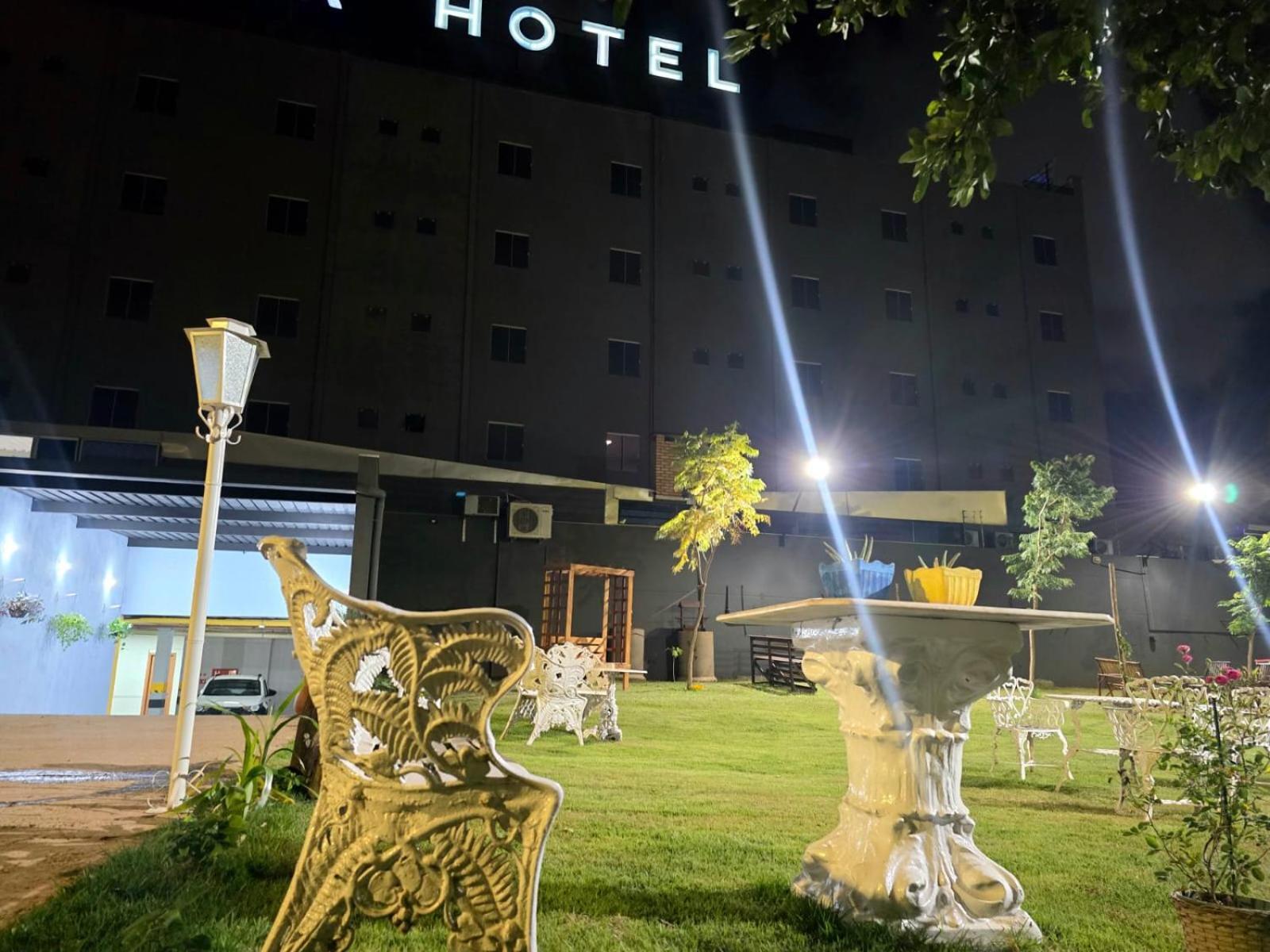 Wr Confort Hotel Campo Grande Esterno foto
