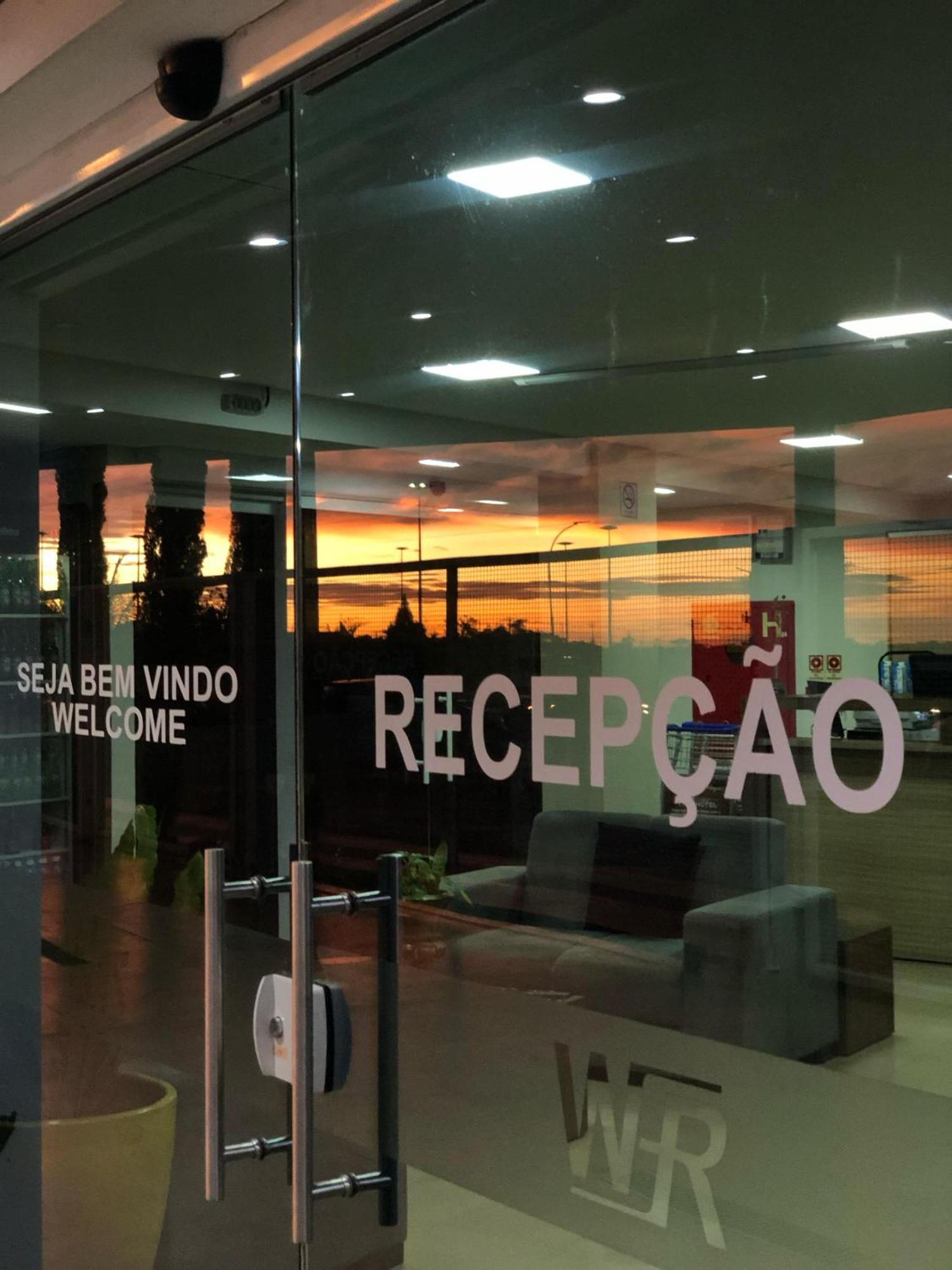 Wr Confort Hotel Campo Grande Esterno foto